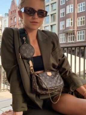 3 in 1 Luxury Monogram Coco Crossbody Bag with Chain Accent Brown Strap